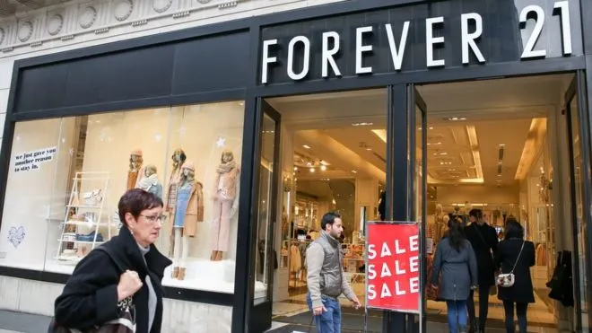 FOREVER 21 a intrat in faliment