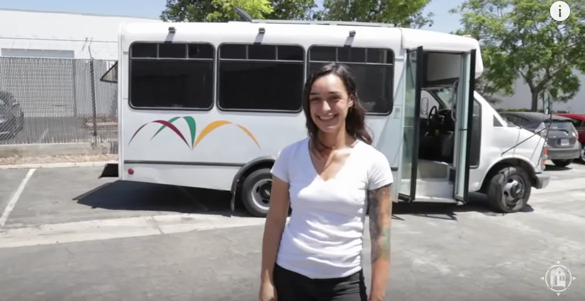 Genial amenajat un autobuz vechi