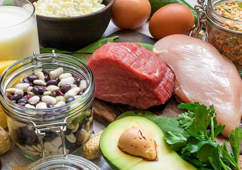Veganii și vitamina B12 – avertismentul medicilor