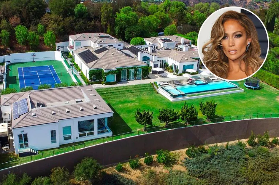 Cum arată colecția de vile de lux din portofoliul lui Jennifer Lopez. Vei rămâne fără cuvinte!