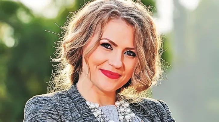 Mirela Vaida de nerecunoscut! Ce a pățit cântăreața?