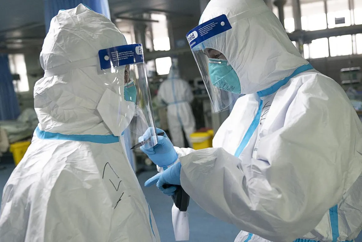 Reinfecția cu noul coronavirus, infinit mai periculoasă. Avertismentul medicilor