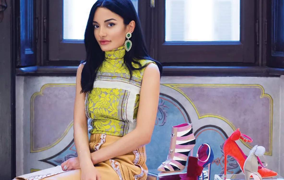 Amina Muaddi, creatoarea de pantofi cu origini românești, are o poveste de viață emotionantă