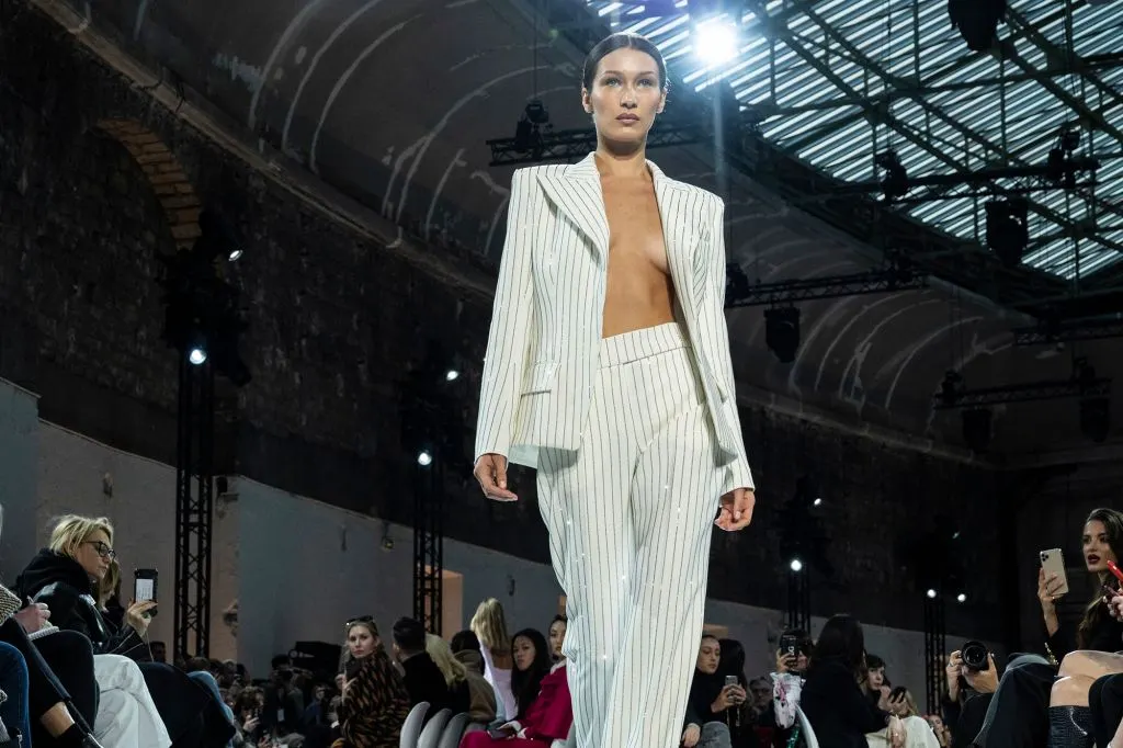 Bella Hadid, modelul lipsit de orice inhibiție