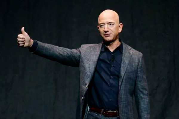 Pofta lui Jeff Bezos pentru cumpărat case a crescut în timpul pandemiei