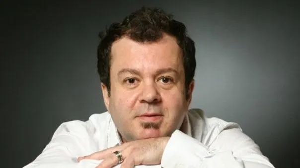 Dragoș Mostenescu s-a mutat la Londra unde a făcut serial cu toată familia