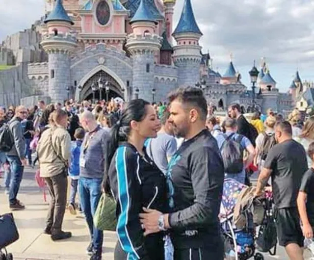 Brighitte și Florin Pastramă au plecat din nou în vacanță la Disneyland