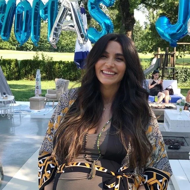 Lili Sandu a devenit mamă mai devreme decât se aștepta
