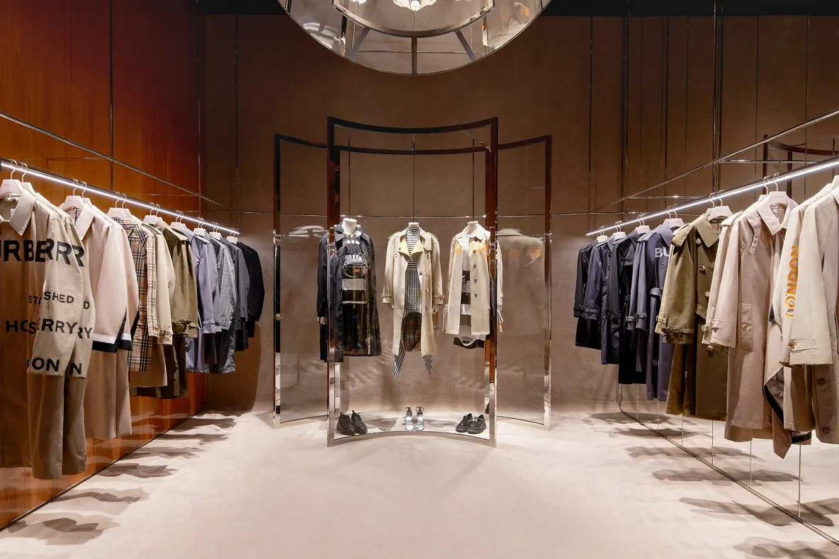 Burberry deschide primul social retail store în Shenzen
