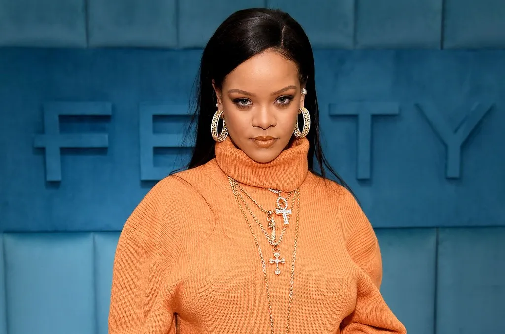 Rihanna aduce Fenty în bucătărie și lansează o impresionantă colecție de veselă și ustensile de gătit