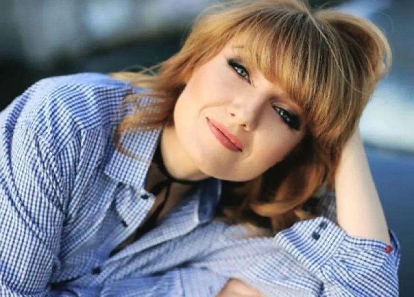 Alexandra Ungureanu a ratat de două ori să ajungă mireasă