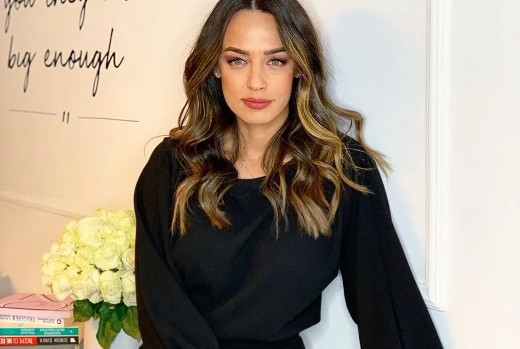 Cel mai proaspăt cuplu din showbiz. Andreea Raicu, într-o relație cu un milionar celebru