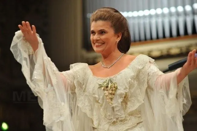 Drama sopranei Felicia Filip