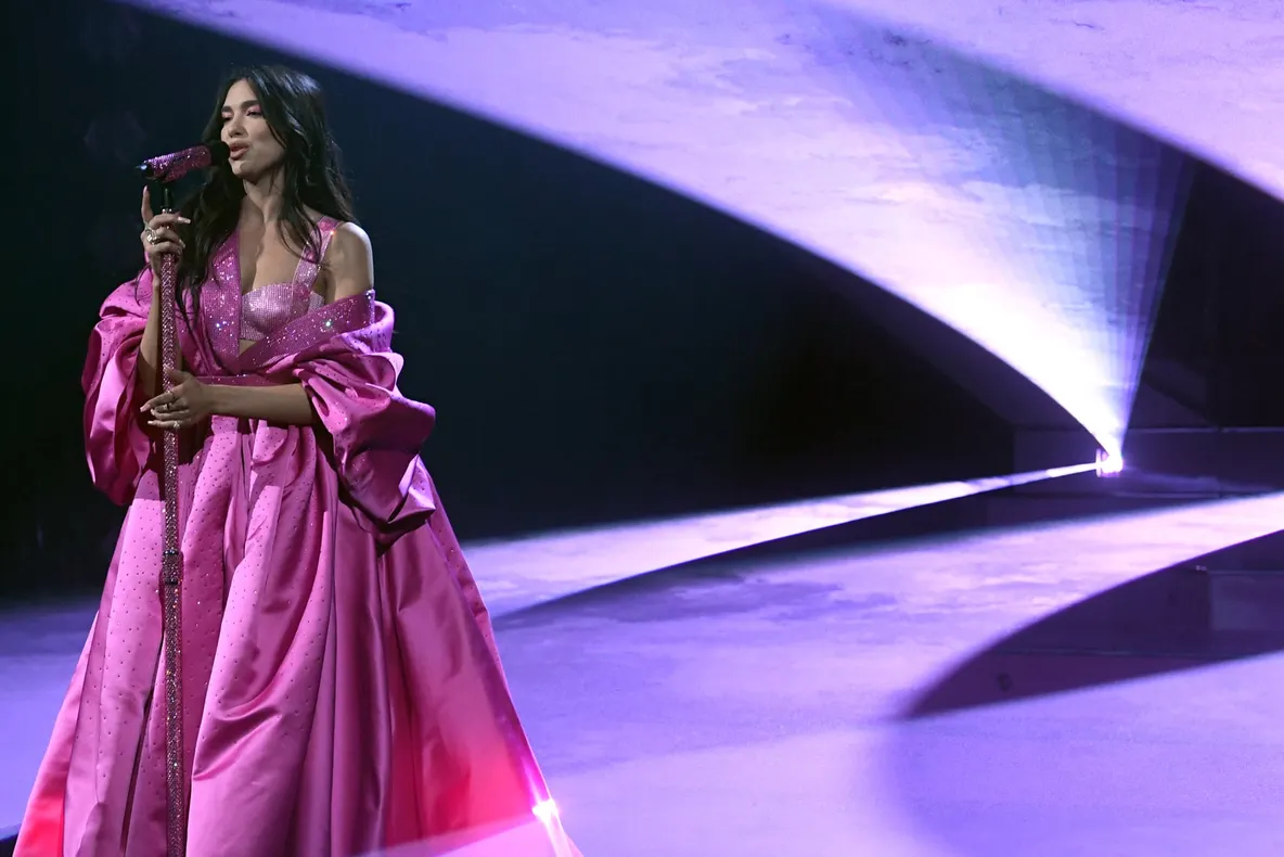 Cel mai bine îmbrăcate vedete de la Premiile Grammy 2021