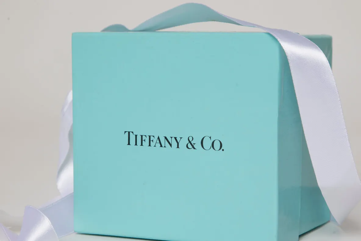 O nouă colaborare în lumea modei: Nike și Tiffany & Co lansează o pereche de pantofi sport