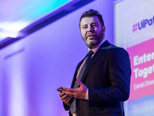 Miliardarul român Daniel Dines demisionează din funcția de co-CEO al UiPath, compania pe care a fondat-o