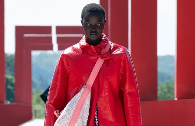 Colecția Louis Vuitton Resort 2022 | Nicolas Ghesquière cucerește spațiul