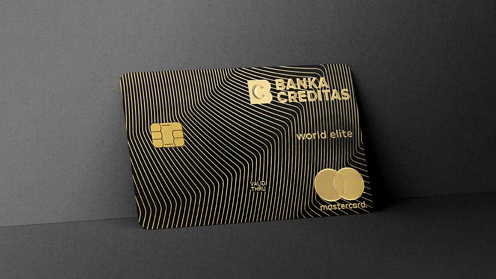 Uitați de plastic! Cel mai exclusivist card de credit din lume conține aur și diamante