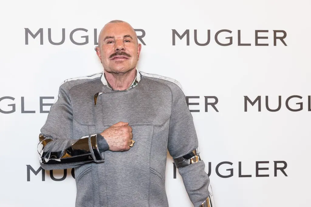 A murit celebrul designer Thierry Mugler