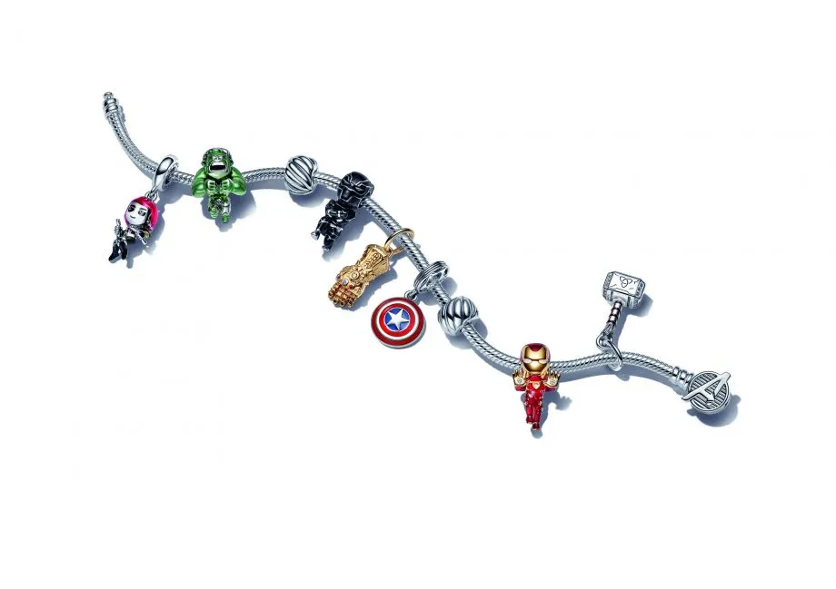 Pandora lansează o colecție de bijuterii Marvel