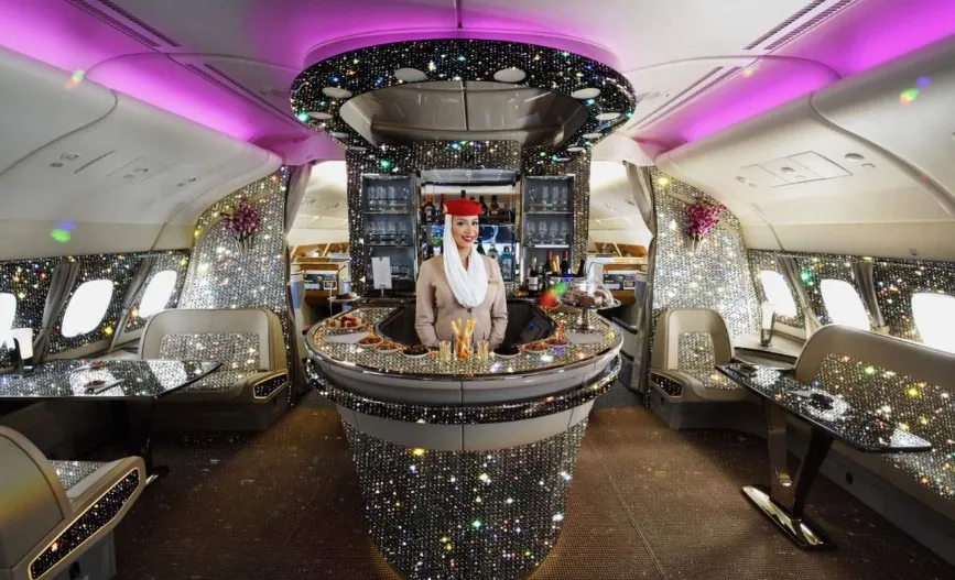 Emirates Airlines este pregătită să lanseze NFT-uri și experiențe unice în Metaverse