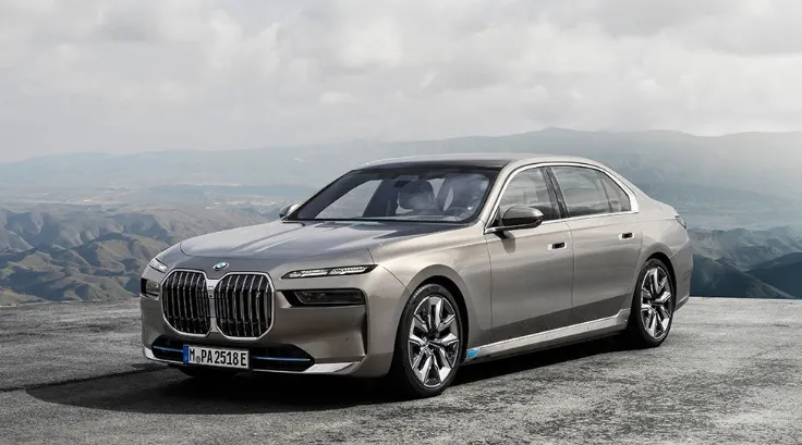 Vehiculele blindate BMW devin și ele electrice