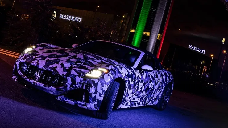 Maserati prezintă noul Roadster GranCabrio și confirmă că va primi o variantă electrică
