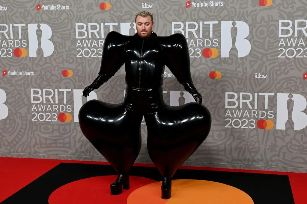 Cele mai excentrice apariții ale vedetelor la Brit Awards 2023