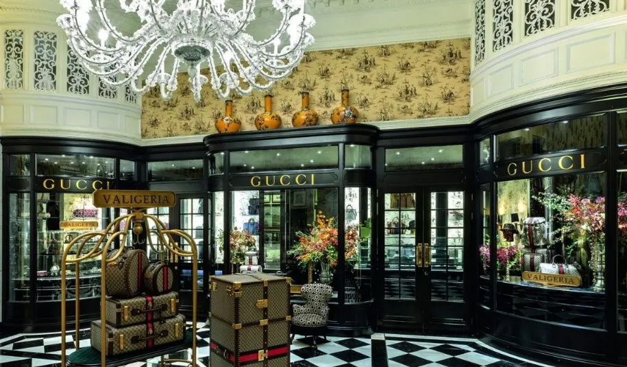 Piața luxului e în declin. Veniturile reduse la toate mărcile