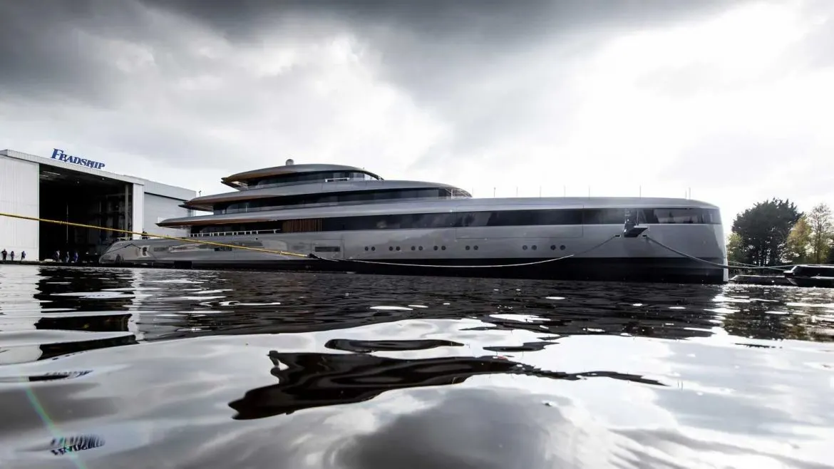 Mai lung decât un teren de fotbal, noul Project 710 al Feadship este unul dintre cele mai verzi superyacht-uri construite vreodată
