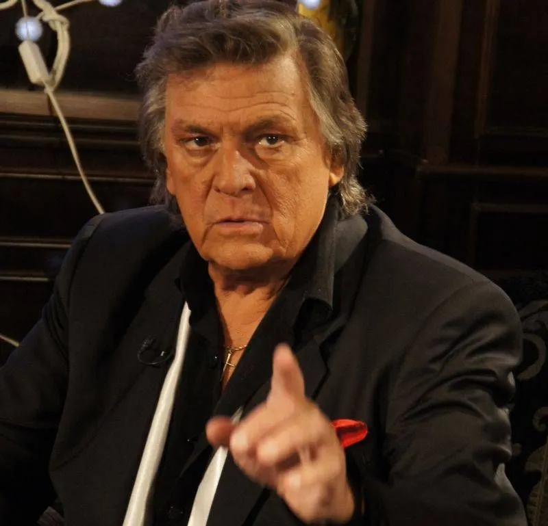 Cum a reacționat Florin Piersic când un cerșetor turmentat i-a cerut bani în timpul unui spectacol