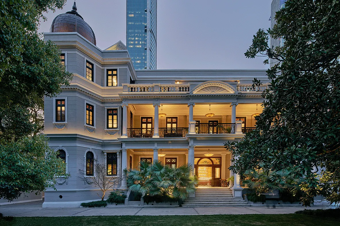 Prada inaugurează primul restaurant la Shanghai