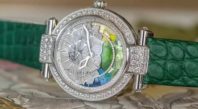 Cel mai nou ceas Imperiale de la Chopard este o odă colorată dedicată anotimpurilor