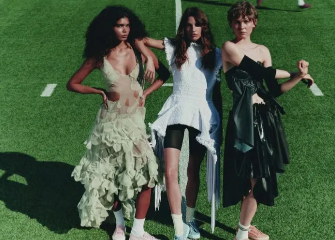 Săptămâna Modei de la Milano revine: 61 de prezentări și un nou director de creație pentru Moschino