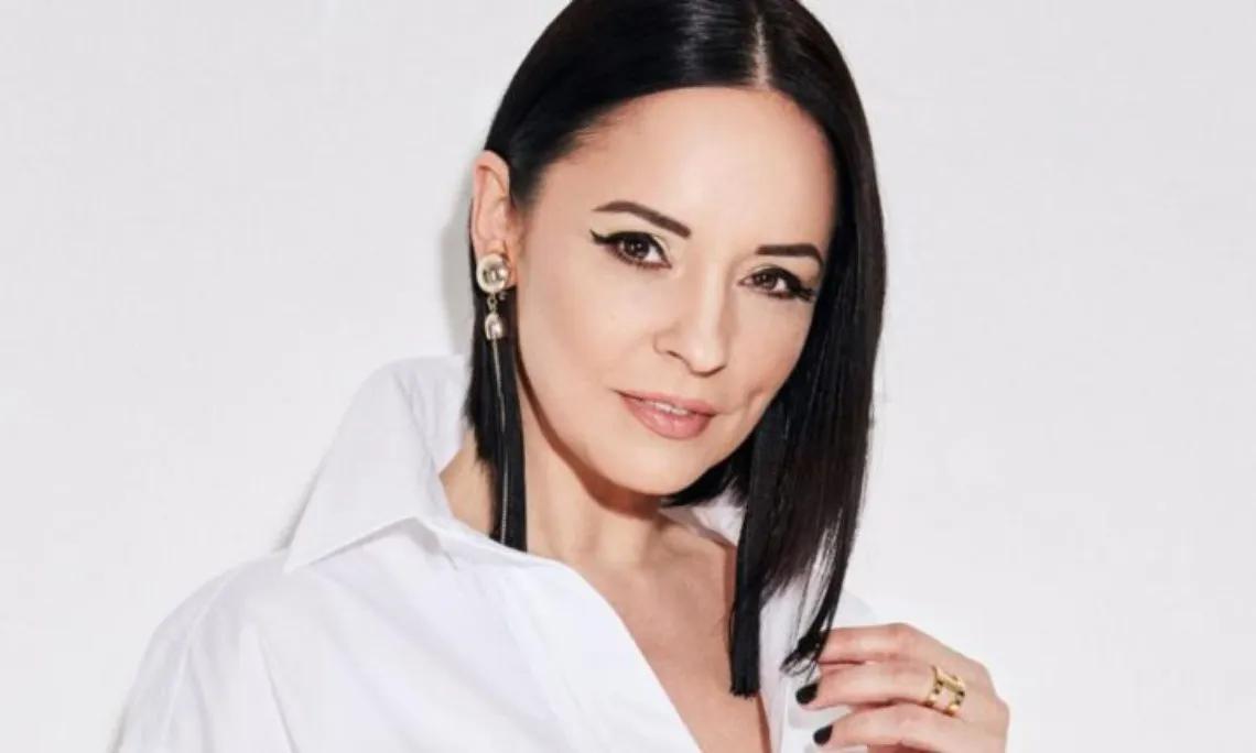 andreea marin s-a vopsit
