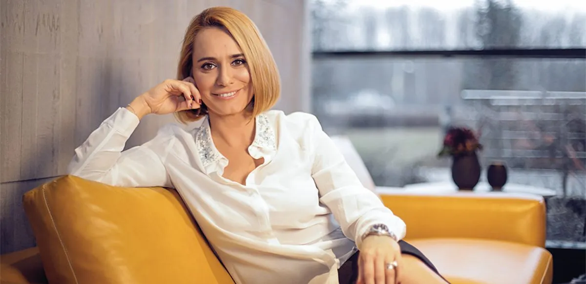 andreea esca