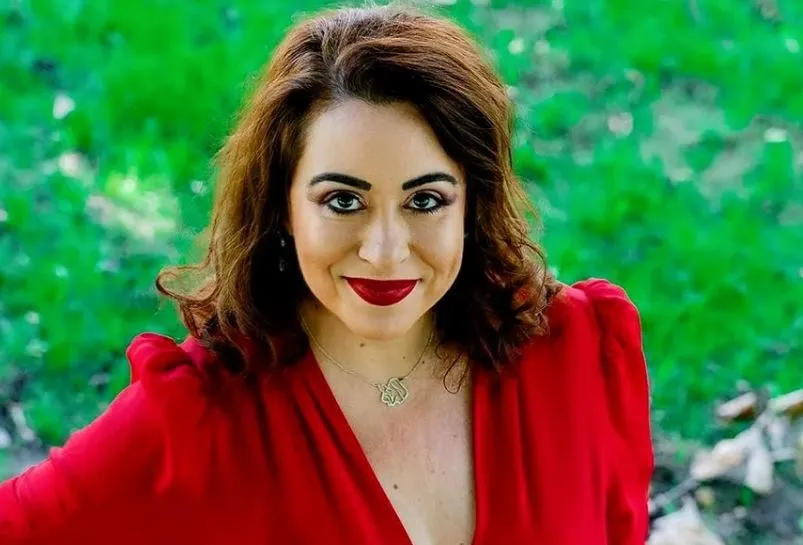 cum a slabit oana roman