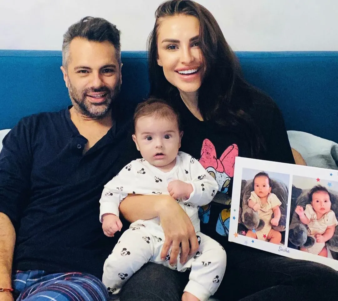 roxana blagu dublu si familia ei