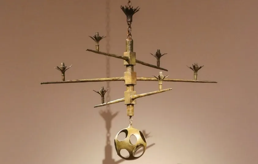 Candelabru