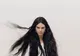 Kendall Jenner, pictorial atipic. Iese goală dintr-un perete